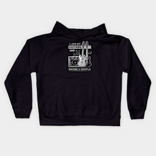I LIKE MY GUITARS AND MAYBE 3 PEOPLE FUNNY BAND INTROVERT Kids Hoodie